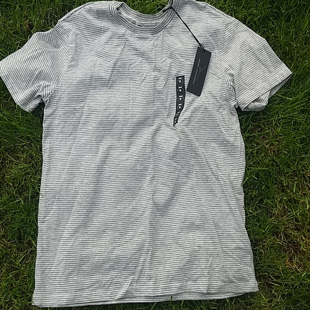 Marc Anthony crew tee